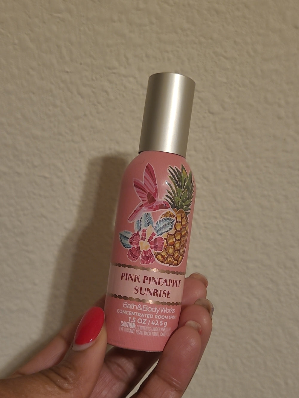 Bath & Body Works Pink Pineapple Sunrise Room Spray - photo 1