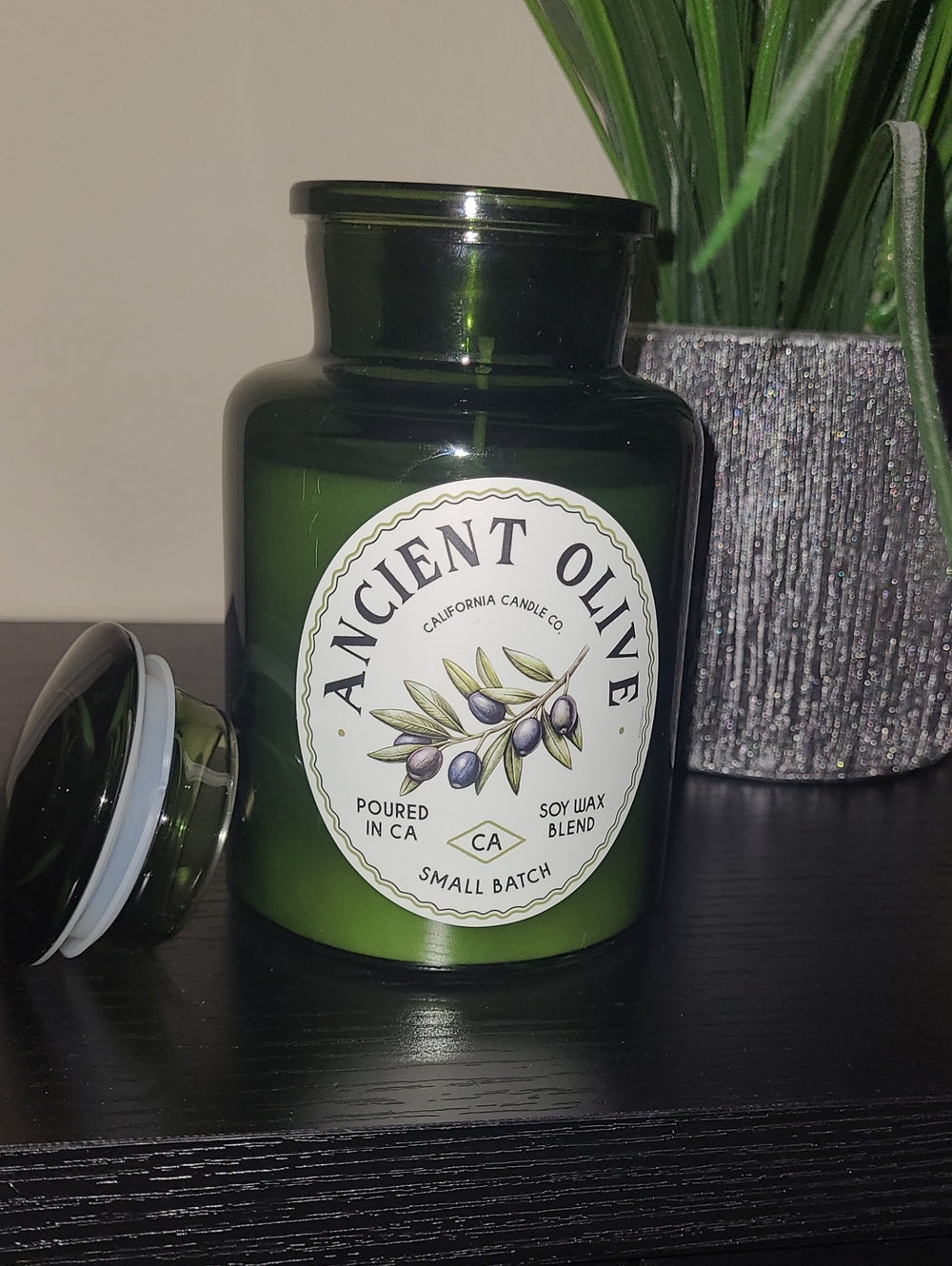 Ancient Olive Candle - 9oz - photo 3